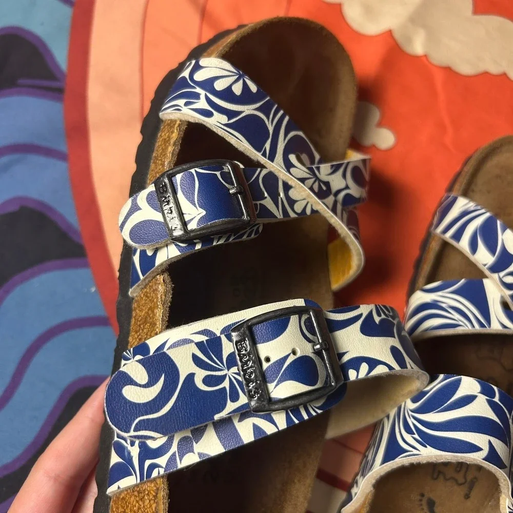 Birkis by Birkenstock Salina Blue White Floral Sandals Womens 7.5 EU 38 Comfort